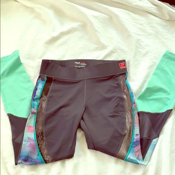 FILA // Running Leggings - Picture 1 of 5